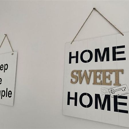Iseolakerental - Casa Pluto Lovere Bagian luar foto