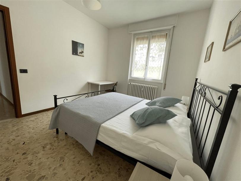 Iseolakerental - Casa Pluto Lovere Bagian luar foto